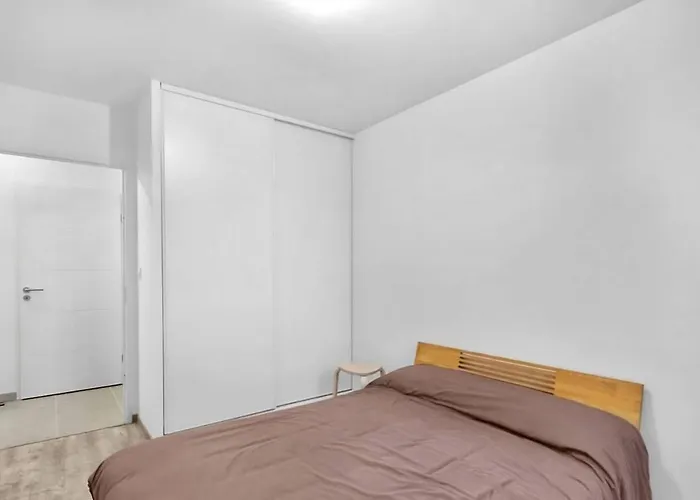 Le Lamartine - T3 Dans Un Parc דירה *